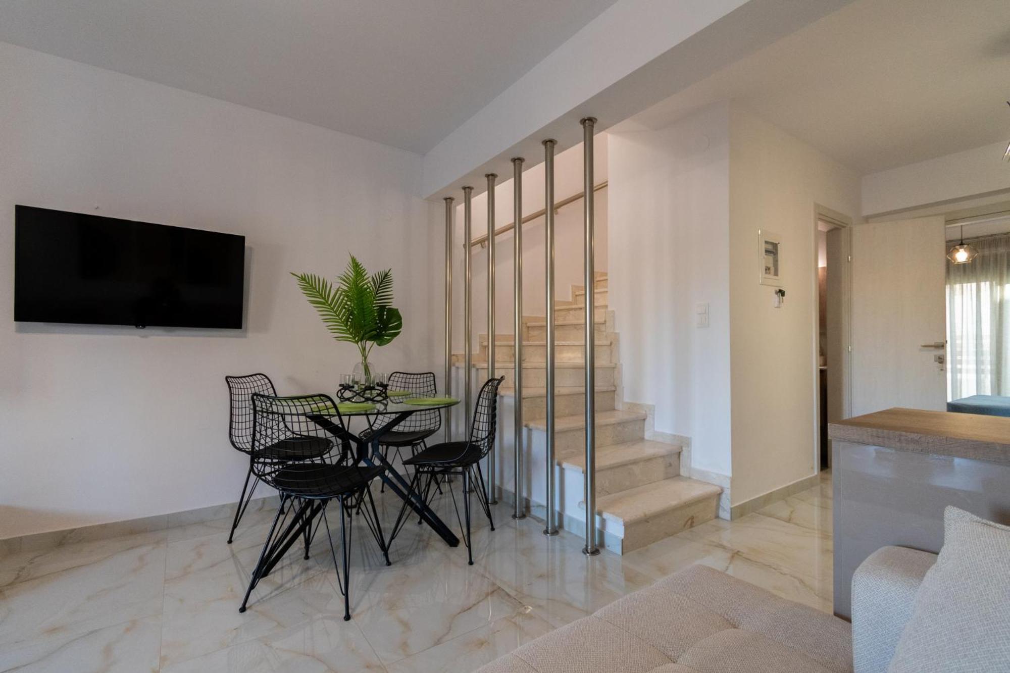 Sithonia Rs Olive Luxury Maisonette